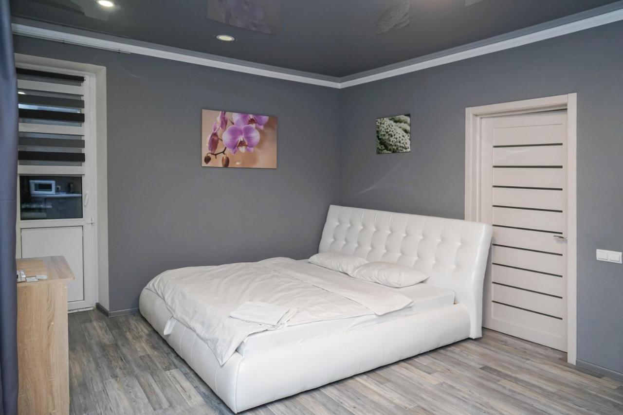 Cozy Apartment In A New Building Close To The Downtown Kyjev Exteriér fotografie